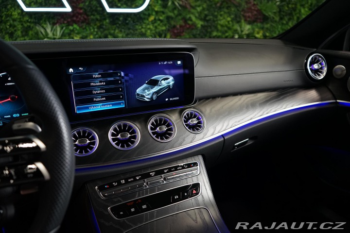 Mercedes-Benz E E53 AMG 4Matic+ Burm Masá 2022