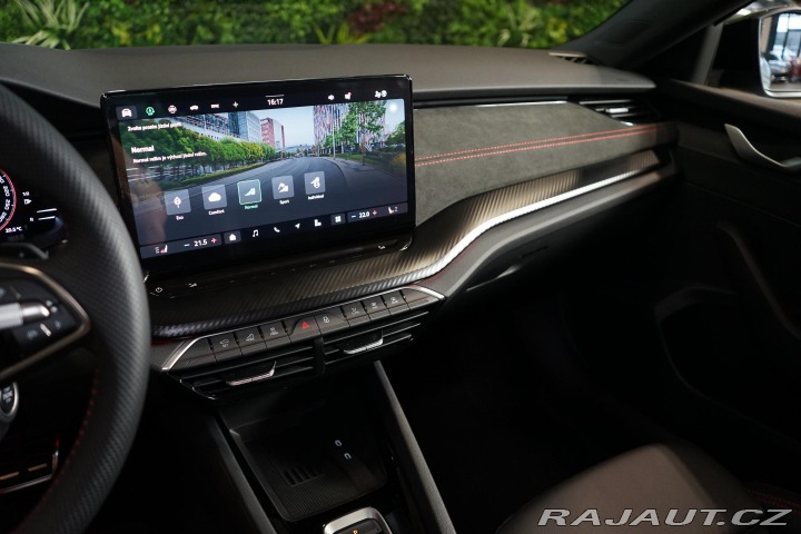 Škoda Octavia RS TSI 195kW Facelift Pan 2024