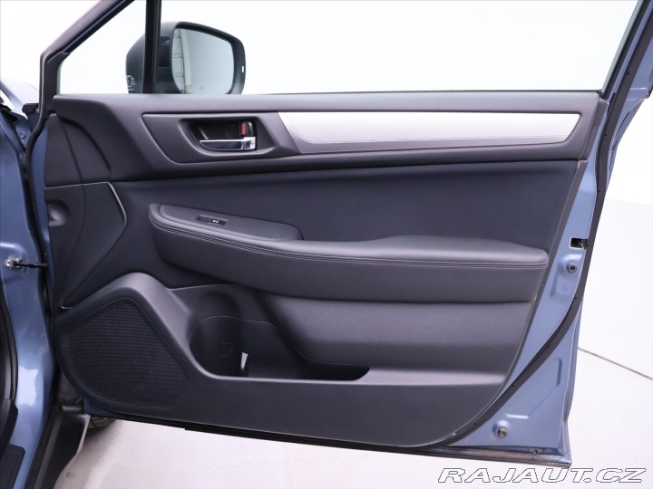 Subaru Outback 2,5 i 129kW AWD DPH Navi 2019