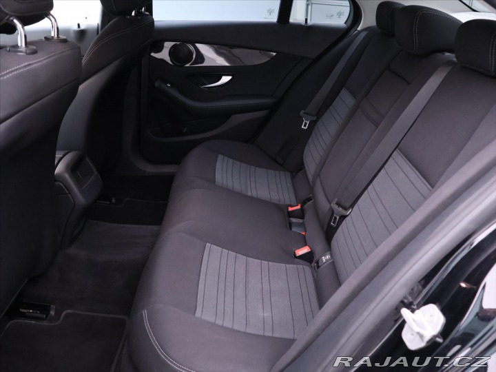 Mercedes-Benz C 2,1 220d 125KW Aut. LED D 2015