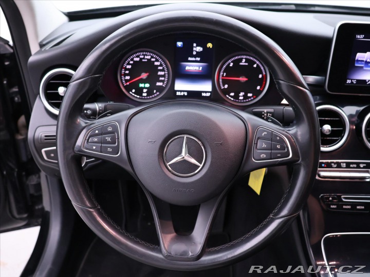 Mercedes-Benz C 2,1 220d 125KW Aut. LED D 2015