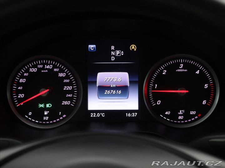 Mercedes-Benz C 2,1 220d 125KW Aut. LED D 2015