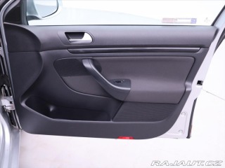 Volkswagen Golf 1,6 TDI 77kW Trendline 2010