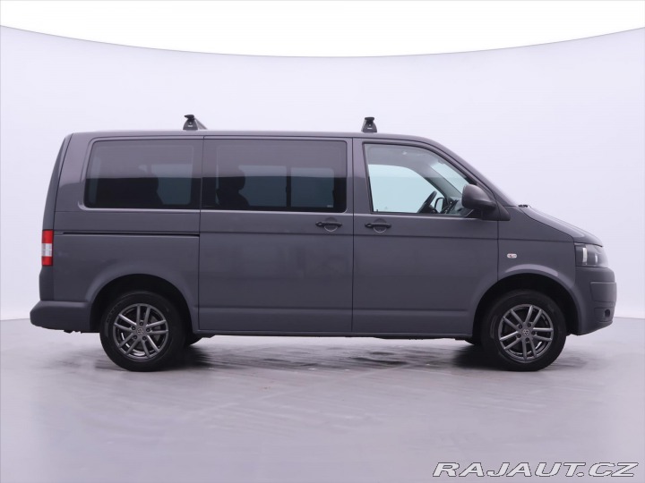 Volkswagen Transporter 2,0 TDI 103KW 9-míst Klim 2011