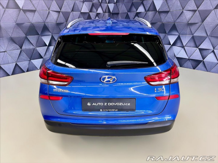 Hyundai i30 1,6 CRDi DCT STYLE, NAVIG 2019
