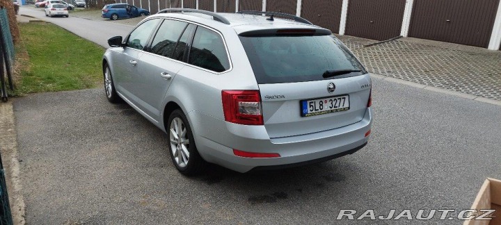 Škoda Octavia 2,0 TDI CR DPF DSG Elegan 2014