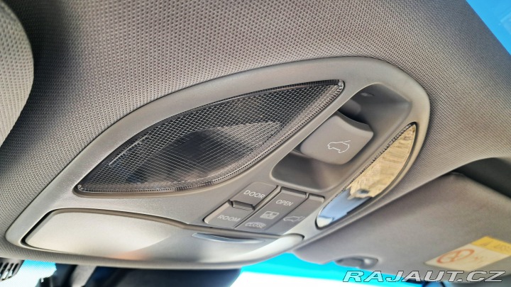Hyundai Santa Fe SUV 2015