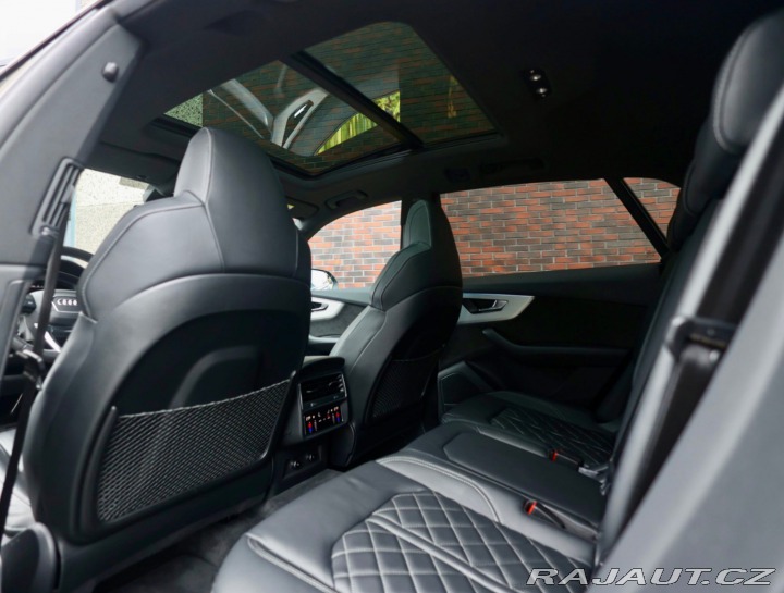 Audi Q8 55 TFSI 3.0 V6 quattro S 2021