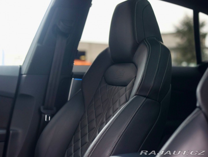 Audi Q8 55 TFSI 3.0 V6 quattro S 2021