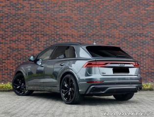 Audi Q8 55 TFSI 3.0 V6 quattro S 2021