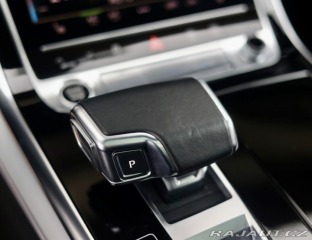 Audi Q8 55 TFSI 3.0 V6 quattro S 2021