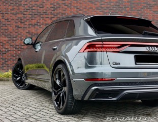 Audi Q8 55 TFSI 3.0 V6 quattro S 2021