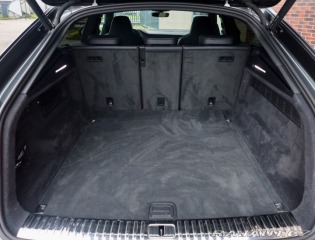 Audi Q8 55 TFSI 3.0 V6 quattro S 2021