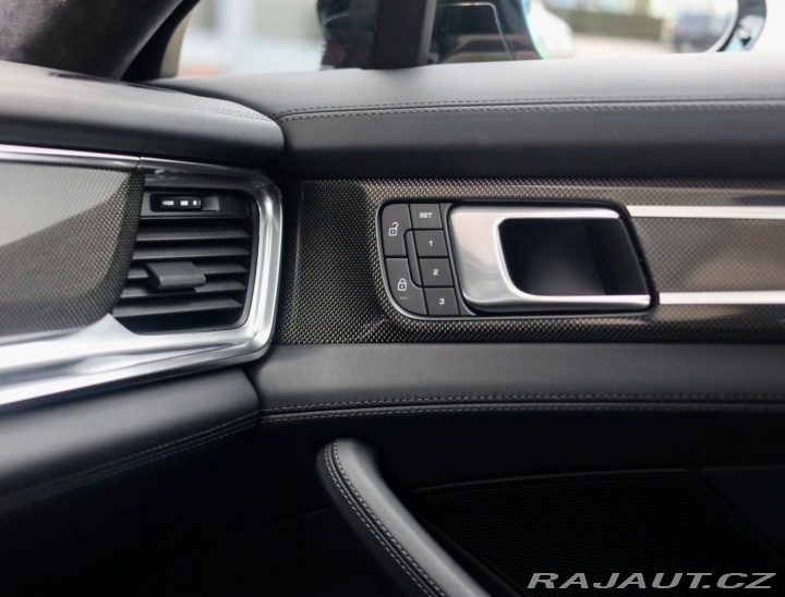 Porsche Panamera Sport Turismo Turbo S 4. 2022