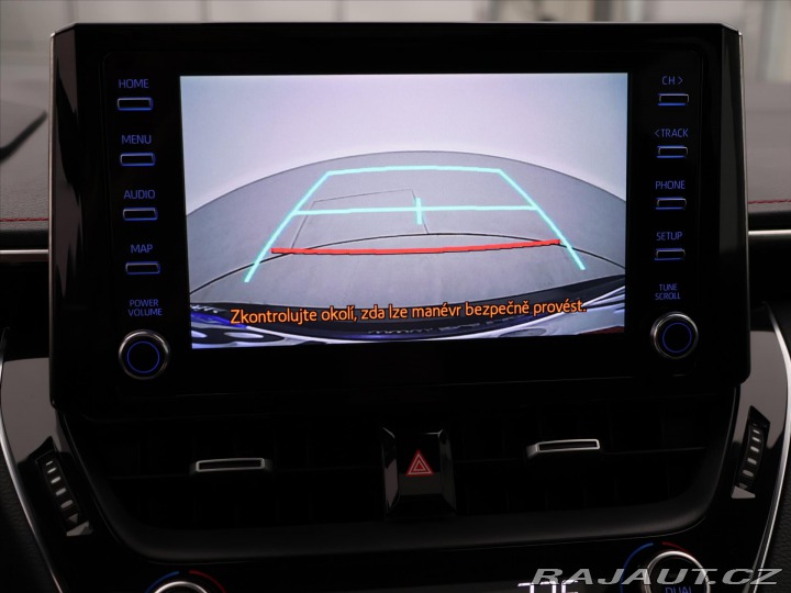 Toyota Corolla 2,0 Hybrid e-CVT Executiv 2020