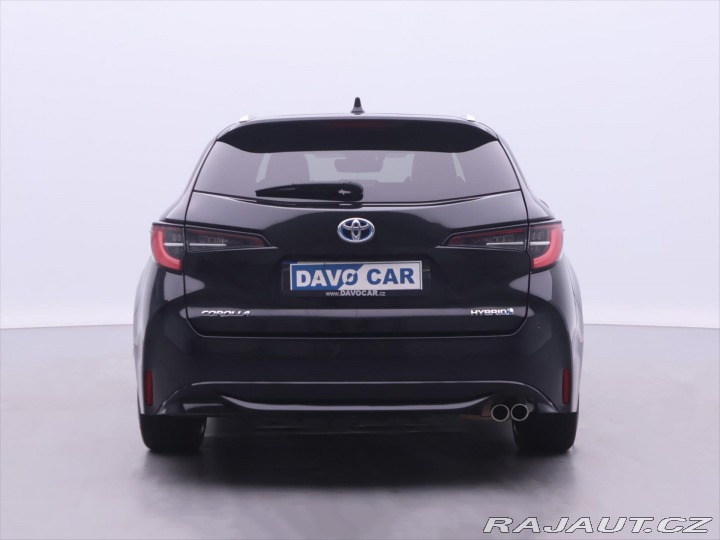 Toyota Corolla 2,0 Hybrid e-CVT Executiv 2020