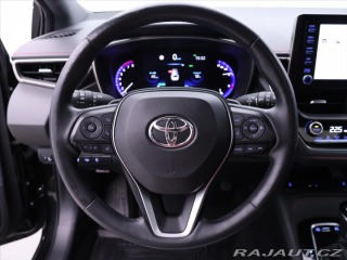 Toyota Corolla 2,0 Hybrid e-CVT Executiv 2020