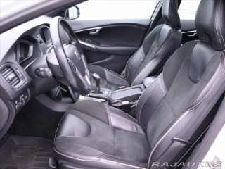 Volvo V40 2,0 D4 140kW CZ R design 2015