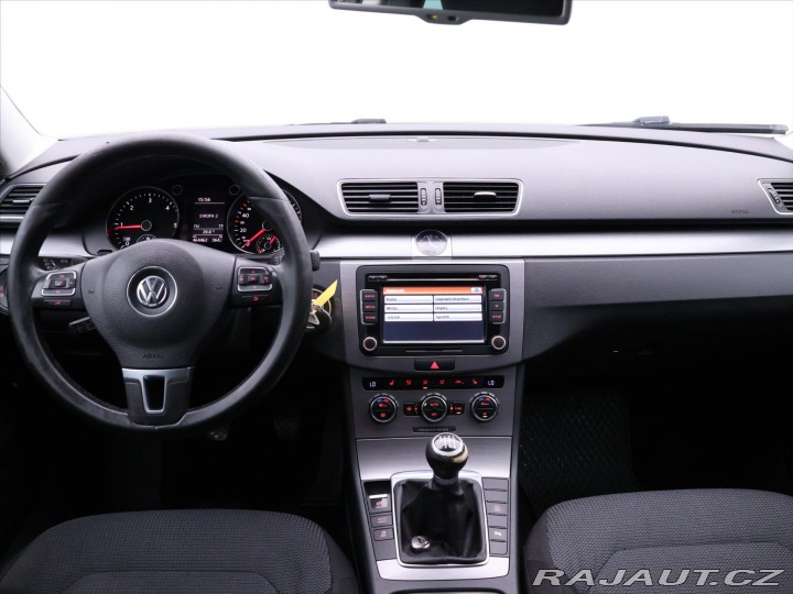 Volkswagen Passat 2,0 TDI 103kW Comfort CZ 2012