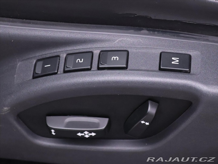 Volvo XC60 2,4 D5 151kW AWD CZ Summu 2009
