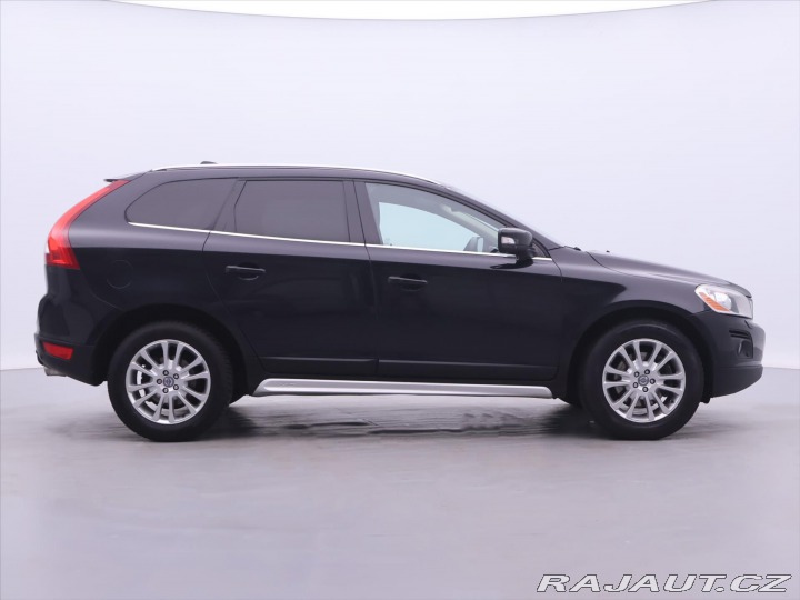 Volvo XC60 2,4 D5 151kW AWD CZ Summu 2009