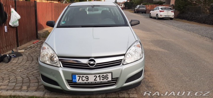 Opel Astra A-H 2009