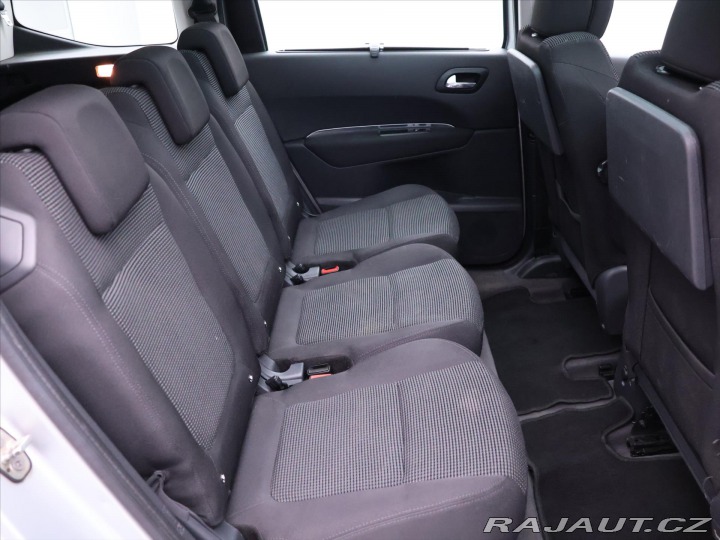 Peugeot 5008 1,6 16V Premium 7Míst Pan 2011