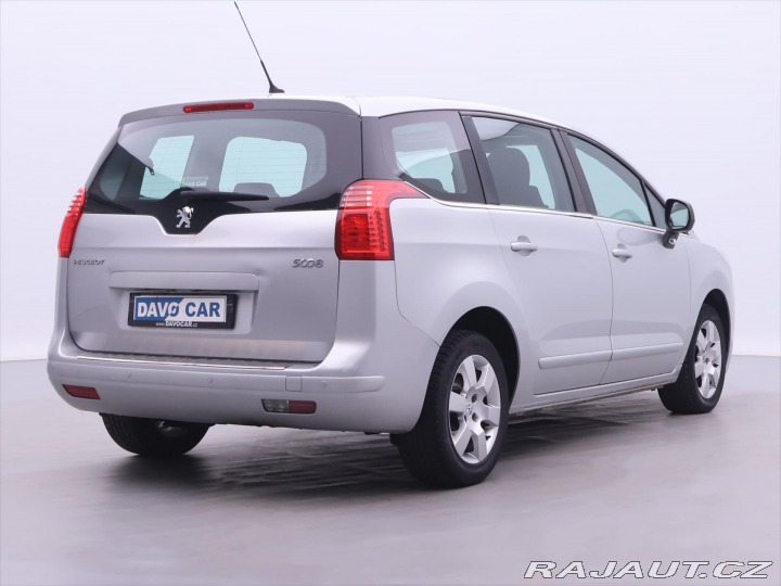 Peugeot 5008 1,6 16V Premium 7Míst Pan 2011