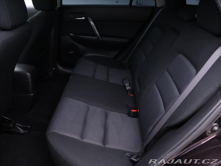 Mazda 6 2,0 MZR 108kW Aut.klima 2005