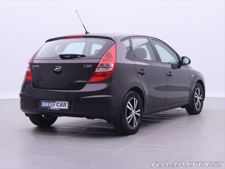 Hyundai i30 1,4 i CVVT 80kW CZ Klima 2009