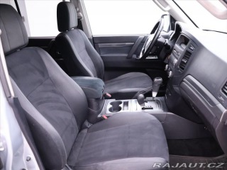 Mitsubishi Pajero 3,2 DI-D Intense Aut. 7Mí 2009