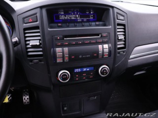 Mitsubishi Pajero 3,2 DI-D Intense Aut. 7Mí 2009