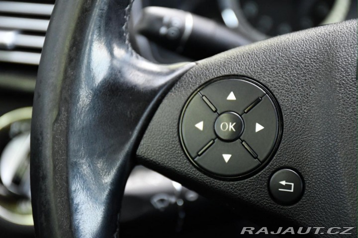 Mercedes-Benz E 220CDI AVANTGARDE A/T 2xK 2009