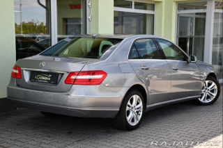 Mercedes-Benz E 220CDI AVANTGARDE A/T 2xK 2009