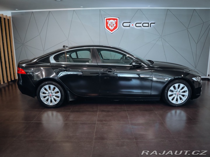 Jaguar XE 2.0D Performance, Automat 2015