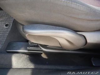Mazda 3 1.6 16V, KLIMA 2005