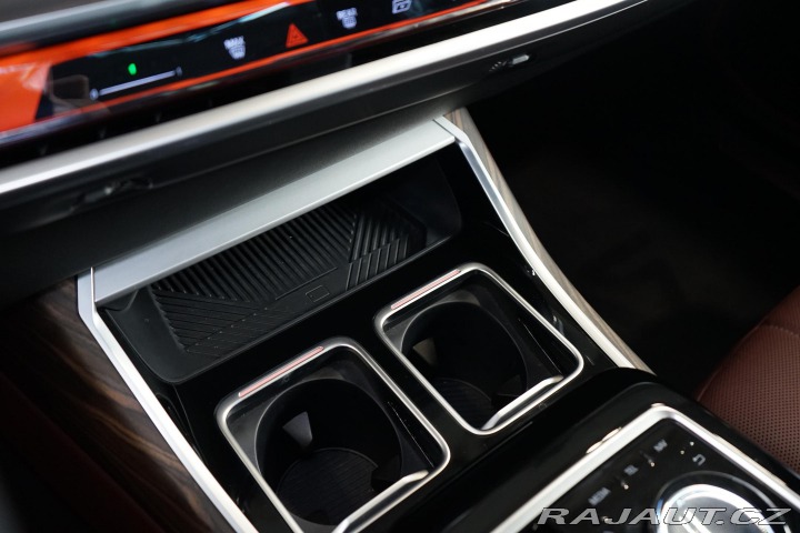 BMW 7 740d xDrive B&W Pano 2024