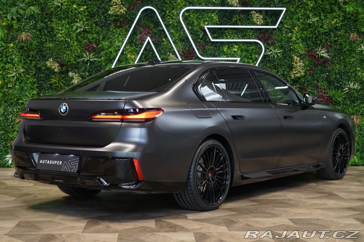 BMW 7 740d xDrive B&W Pano 2024