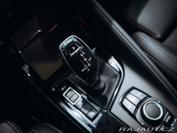 BMW X1 2.0 xDrive 18d AT Sport L 2021