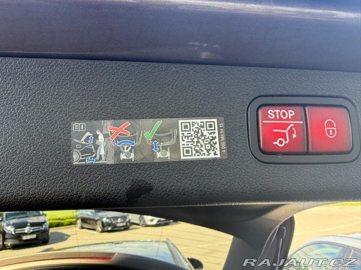 Mercedes-Benz E E 300 DE 4MATIC kombi 2024