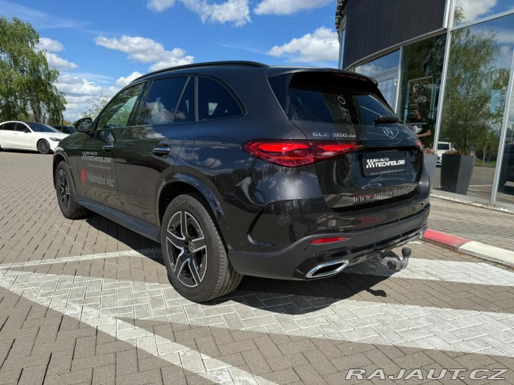 Mercedes-Benz GLC 300 DE 4MATIC 2024