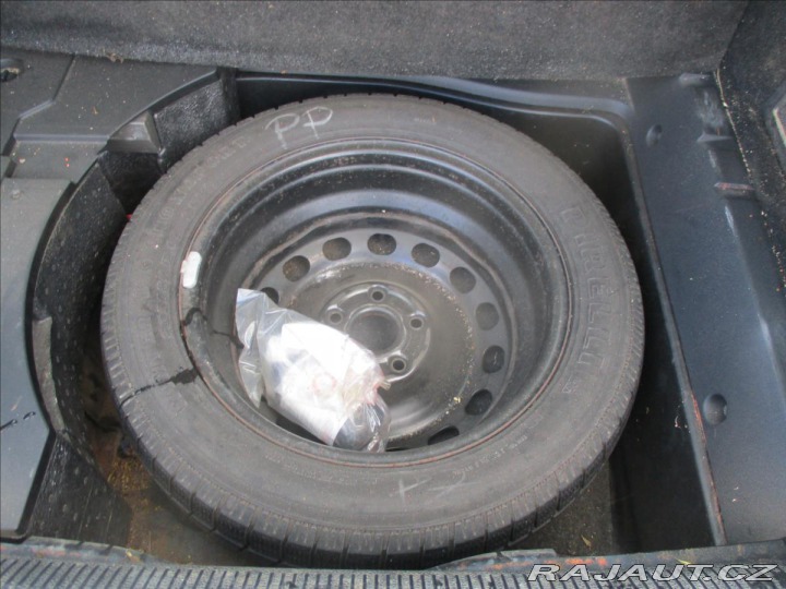 Volkswagen Passat 1,9 TDI 77kw Tažné, Klima 2007