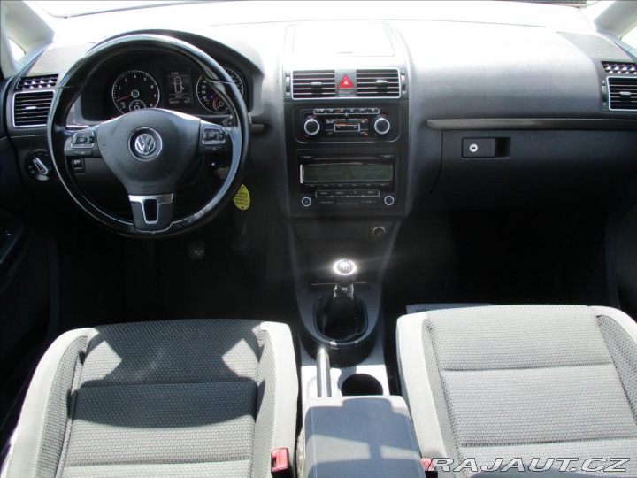 Volkswagen Touran 1,4 TSi CNG 110kw bez kor 2011