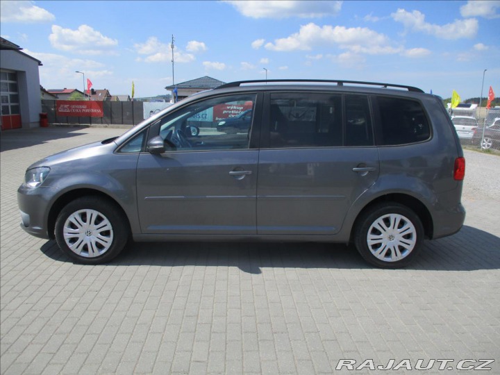 Volkswagen Touran 1,4 TSi CNG 110kw bez kor 2011
