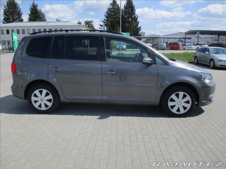 Volkswagen Touran 1,4 TSi CNG 110kw Klima, 2011