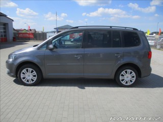Volkswagen Touran 1,4 TSi CNG 110kw bez kor 2011
