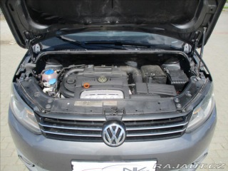 Volkswagen Touran 1,4 TSi CNG 110kw bez kor 2011