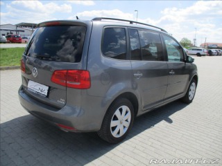 Volkswagen Touran 1,4 TSi CNG 110kw bez kor 2011
