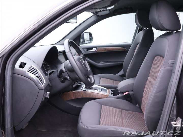 Audi Q5 2,0 TDI Quattro Xenon CZ 2009