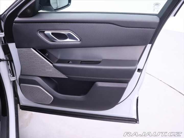 Land Rover Range Rover Velar 3,0 D275 202kW R-Dynamic 2019